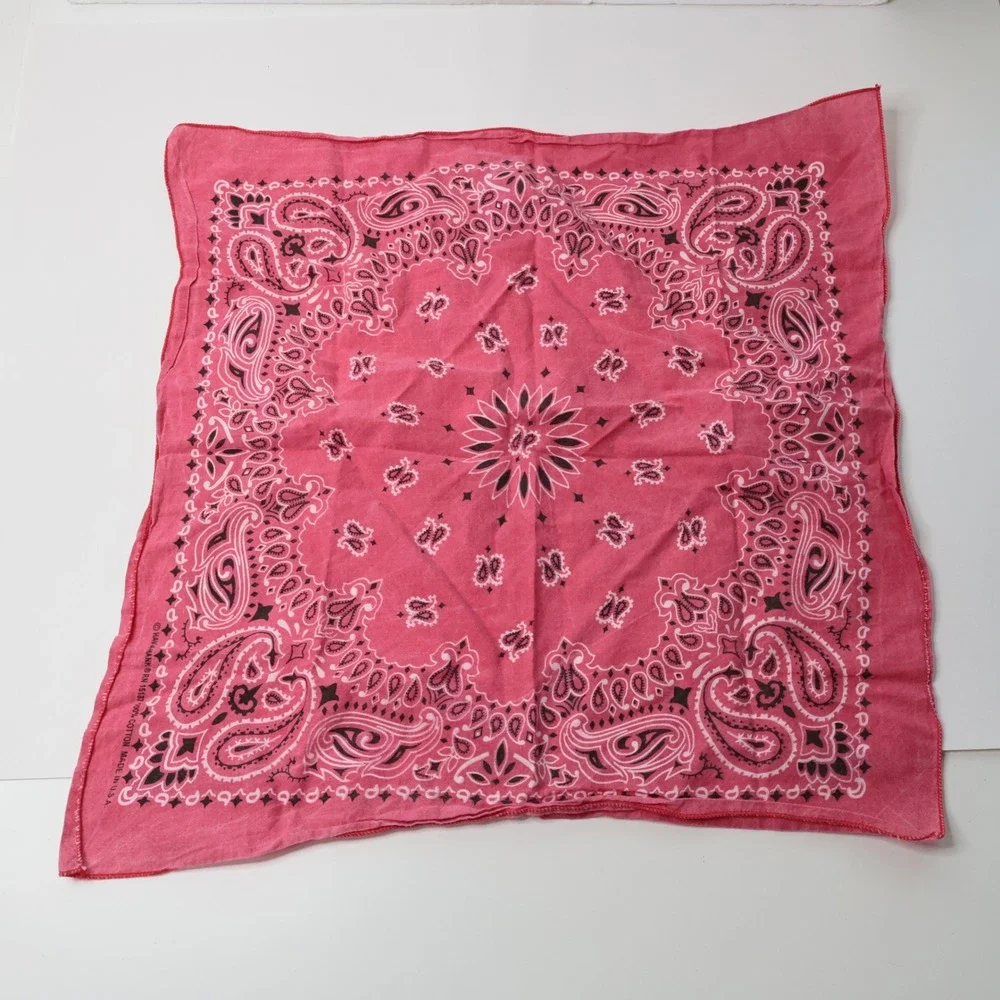 Hav-A-Hank Pink Paisley Bandana 100% Cotton Made in USA RN 15187 20x20